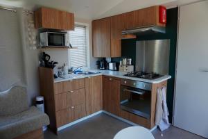 Moderne chalet op het strand