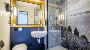 Hotels Campanile PRIME - Nice Airport : photos des chambres