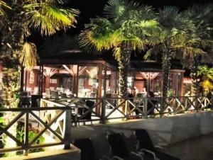 Campings Camping - Piscine - eechfc : photos des chambres