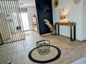 Maison garde barrière