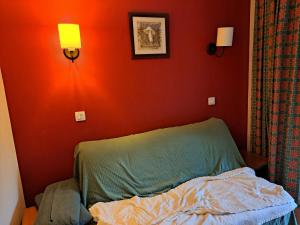 Appartements Appartement cosy a Monflanquin, 31 m² avec piscine : photos des chambres