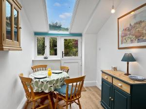 6 The Poplars Hawkcombe