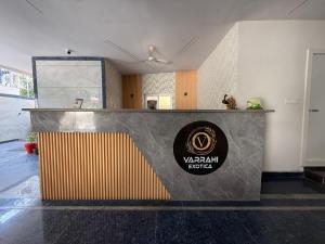 Hotel Vaarahi Chanda Nagar, Near Hitech City