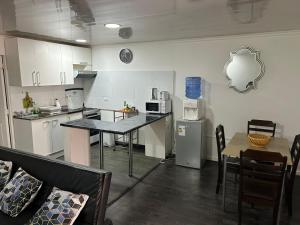 Departamento 2do Piso Relajado y con estacionamiento