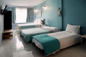 Menta Studios, next to metro station, smart tv