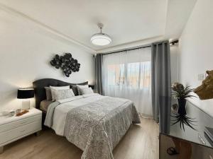 PaulMarie Apartment with Sunny Terrace Ocean View