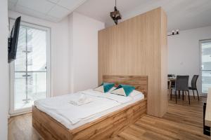 Kasprzaka 29 Wola Tower By Perfect Apart