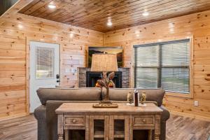 Rustic Modern Mountain Cabin by Avada Properties