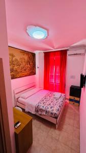 Double Room with Private Bathroom room in Gateway Residence