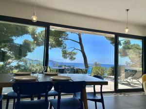 Villa Kennedy Corniche Vue exceptionnelle Jacuzzi Parking privé RoucasBlanc