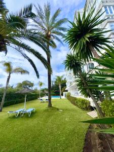 Amplio y luminoso apartamento en puerto banus