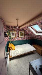 3 bedroom house- East Belfast