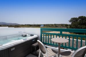 Deluxe Double Room with Whirlpool room in Mastichari Bay Hotel