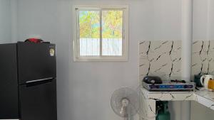 Cozy Central Retreat