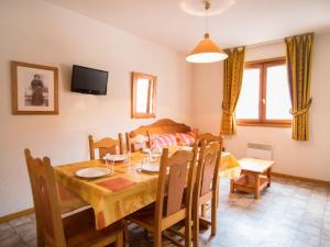 Appartements Appartement accueillant 6 pers., Aussois calme & pratique - FR-1-508B-21 : photos des chambres