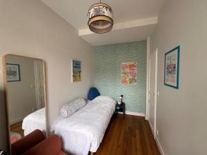 Ancienne Boulangerie entièrement rénovée 5 Chambres 3 min métro 4 Barbara