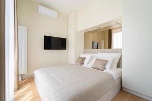 Bella Budapest Homes l FREE PARKING