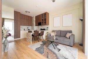 Bella Budapest Homes l FREE PARKING