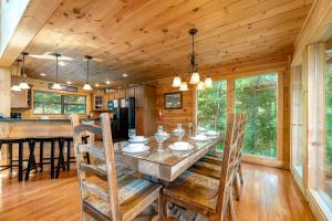 A Suite Mountain View, free tickets, no catch!