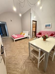 Palazzo Cardinale le Scalette