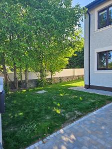 Number 44 gateway to connemara