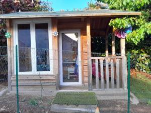 B&B / Chambres d'hotes CHAMBRES D HOTES AU P'TIT BONHEUR CAMPAGNARD : photos des chambres