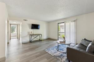 Rosehill Pointe 122 I Comfy 2 Bed 1 Bath