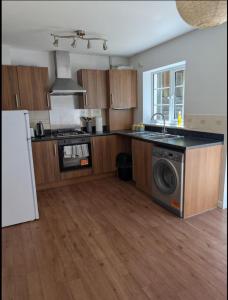 Enbrook Valley House - 3 Bedrooms Folkestone