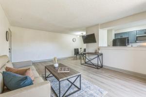 Rosehill Pointe 55 I Spacious 1 Bed 1 Bath