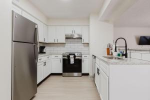 Rosehill Pointe 185 I Spacious 1 Bed 1 Bath