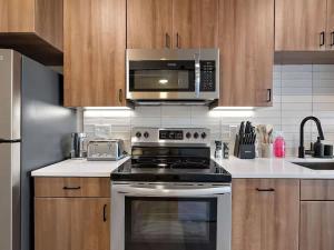 DT UMN New 1BD GYM Rooftop Free Parking