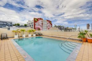 Wynwood Condo, Walk to Restaurants and Nightclubs!
