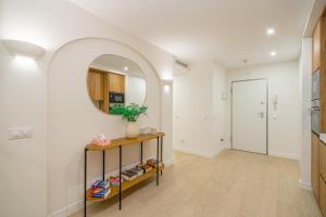 Plaza España Luxury Apt