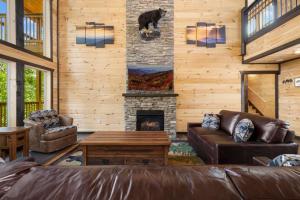 Ahh! The View!, free tickets, no catch!