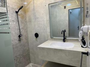 Zamalek High end one-bedroom Apartment