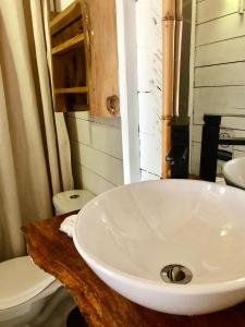 Hostal Paraíso & Vibra Restobar