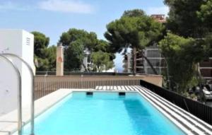 Apartamento nuevo centro con piscina