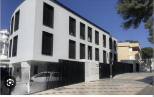 Apartamento nuevo centro con piscina