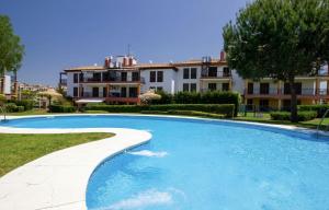 KON01 Poolside Access Ground Floor 3 bedrooms