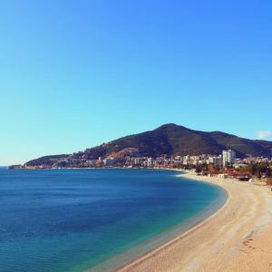 Mandir apartments - Center