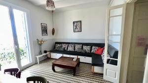 Entire Flat First Beach line - Sea Views - Vilanova i Geltru