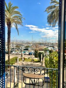 Entire Flat First Beach line - Sea Views - Vilanova i Geltru