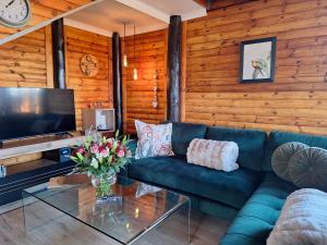 Windsong Living The Nest