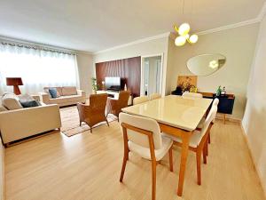 Apartamento 100 metros Praia Pitangueiras Guarujá