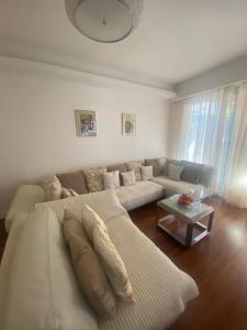 T4 - proche Monaco a 250m de la plage - 3 lits doubles -6 personnes