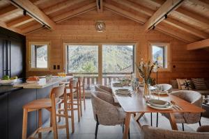 Lodge Skadi - OVO Network