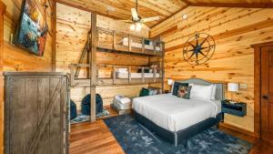 Luxe Memory Maker View Indoor Pool Games Sleeps 20