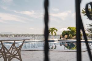 Comoda Habitacion en Hotel con Vista al Lago, Tequesquitengo