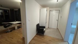 New Apartment, close Prague center Free Parking