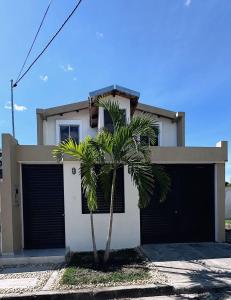 Extraordinaria Casa Quinta privada - Ricaurte Cundinamarca